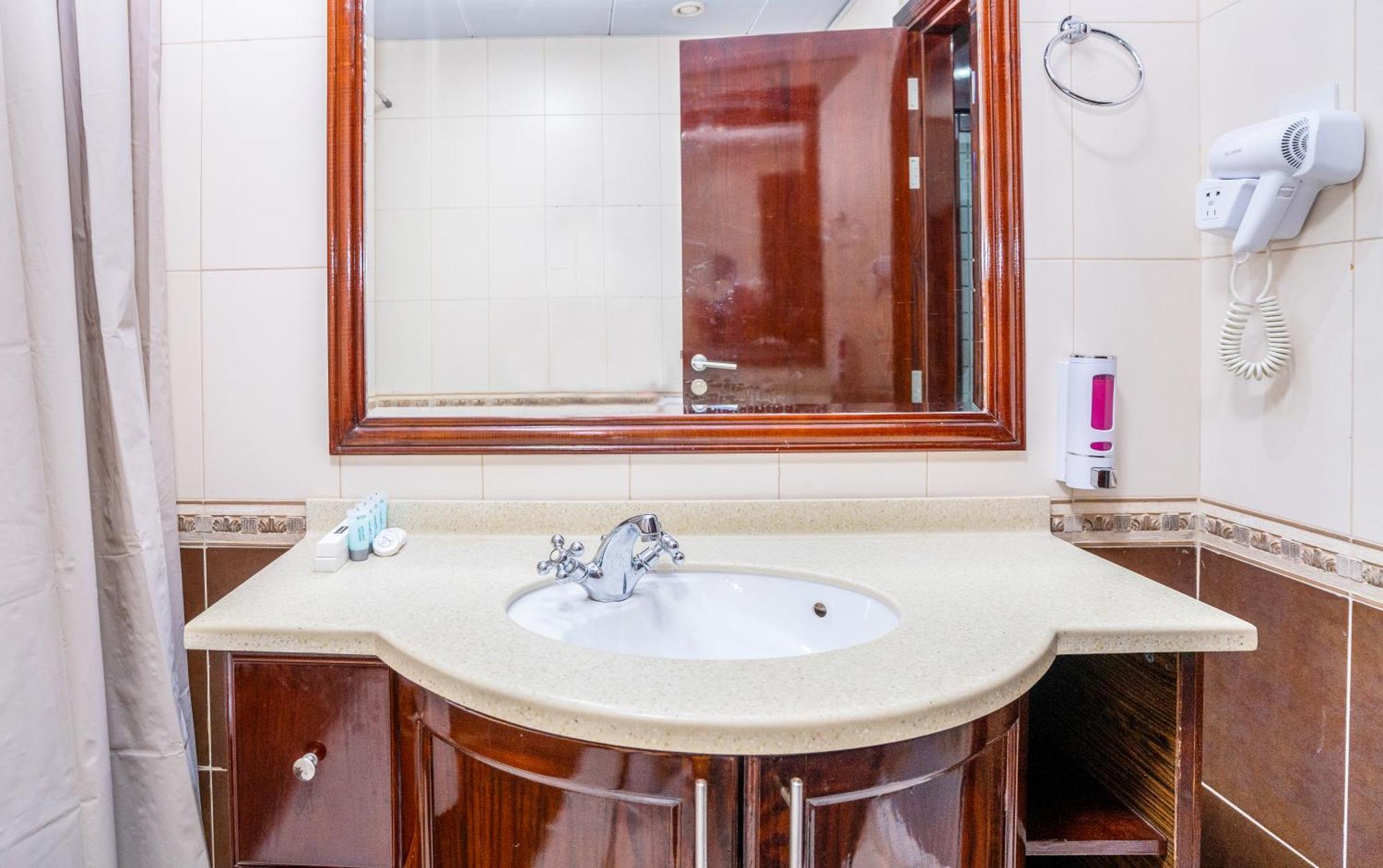 Zapbed House - 3bhkp - Dm - Opt – Vii O I * Dubai
